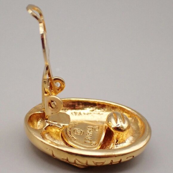 CHANEL Logo Mademoiselle Oval Button Earrings Clip-On Gold France 31RL320 - Picture 10 of 10